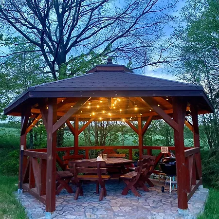 Lodge Sznureczki