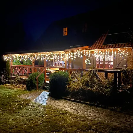 Sznureczki Lodge *